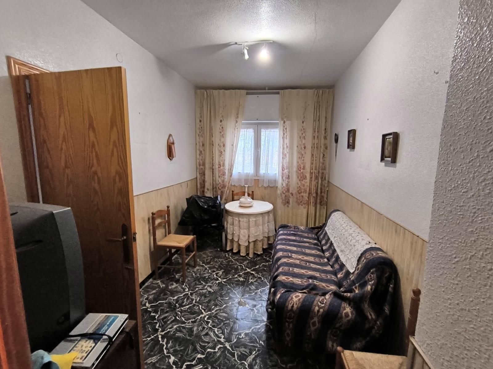 6 Bed, 2 Bath, HouseFor Sale, Yecla, Murcia