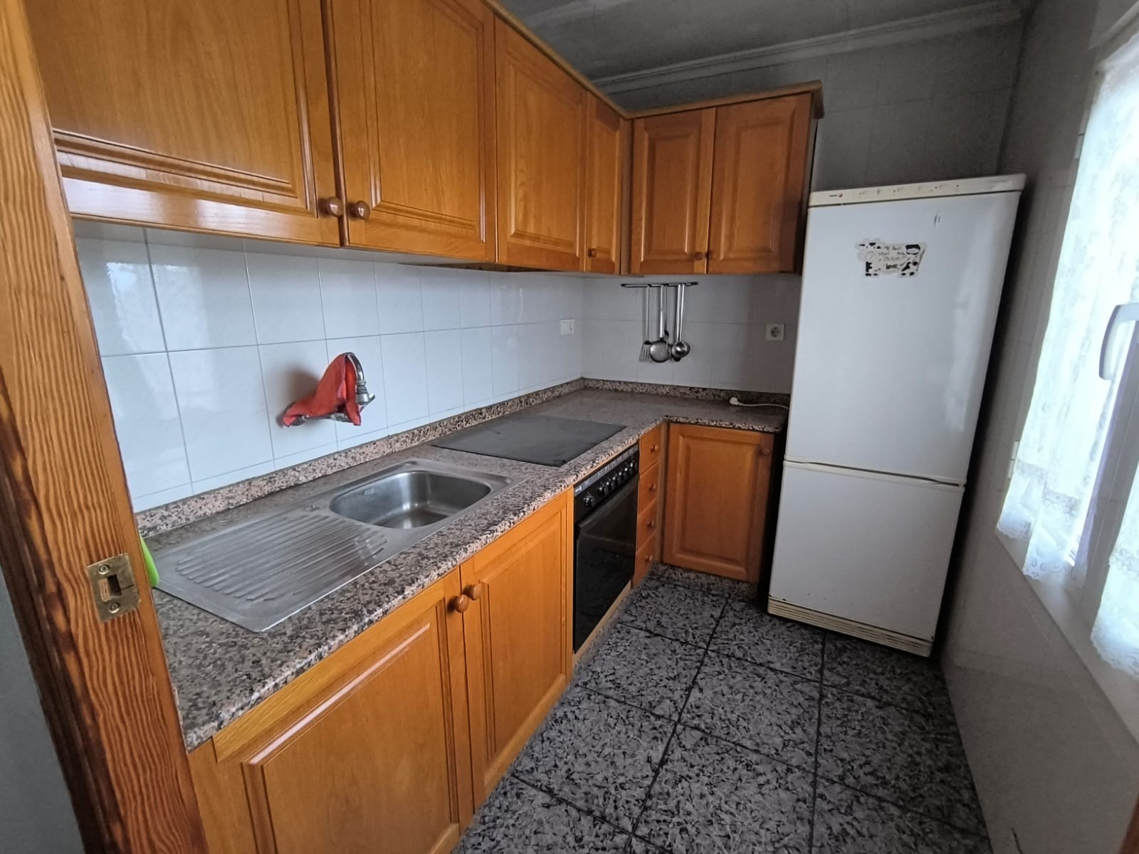 6 Bed, 2 Bath, HouseFor Sale, Yecla, Murcia