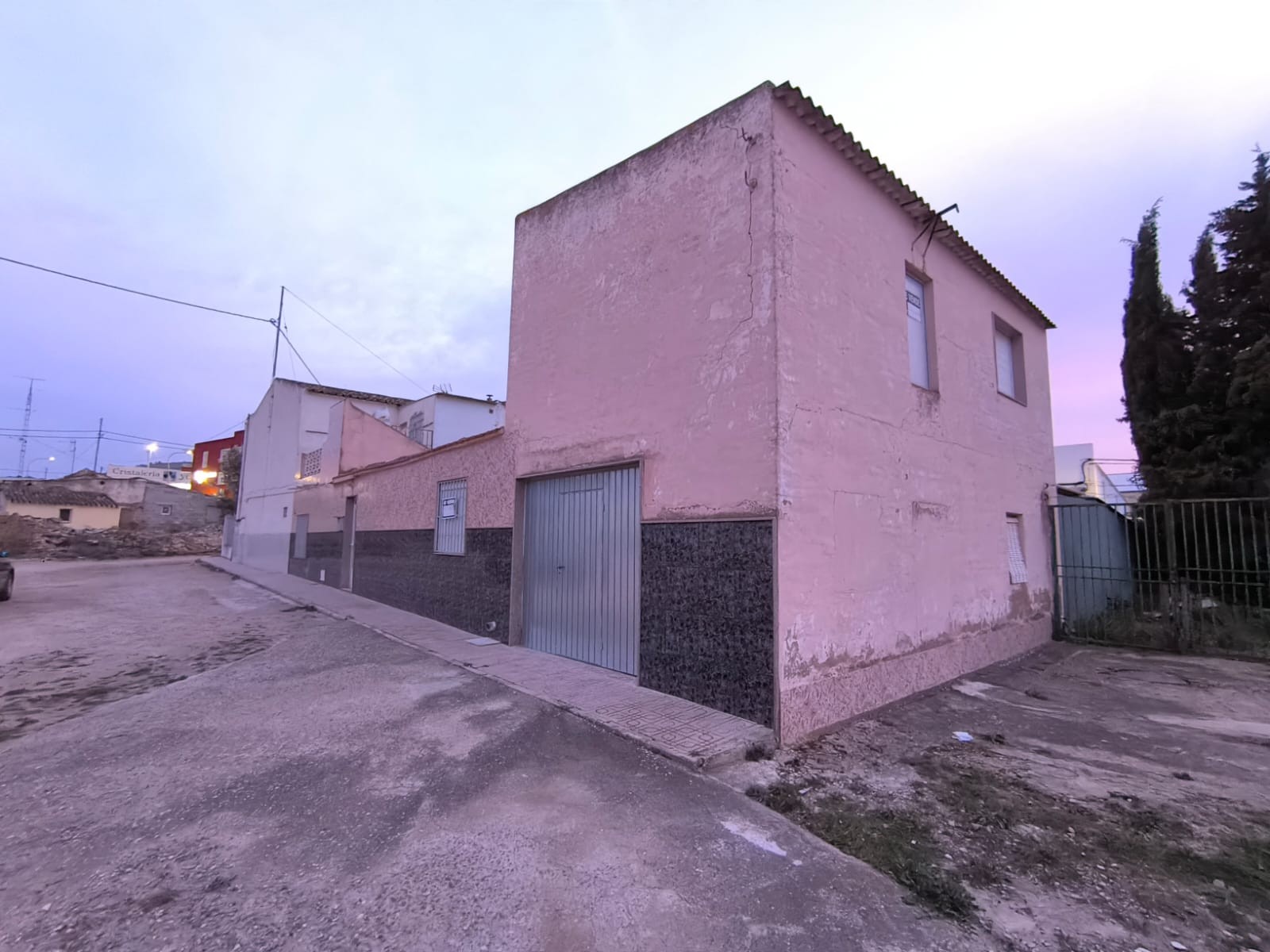 6 Bed, 2 Bath, HouseFor Sale, Yecla, Murcia