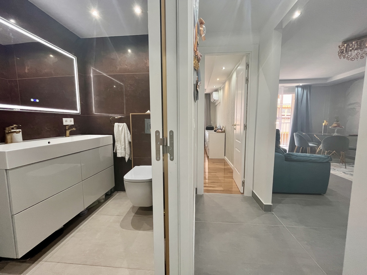 3 Bed, 1 Bath, ApartmentFor Sale, Torrevieja, Alicante