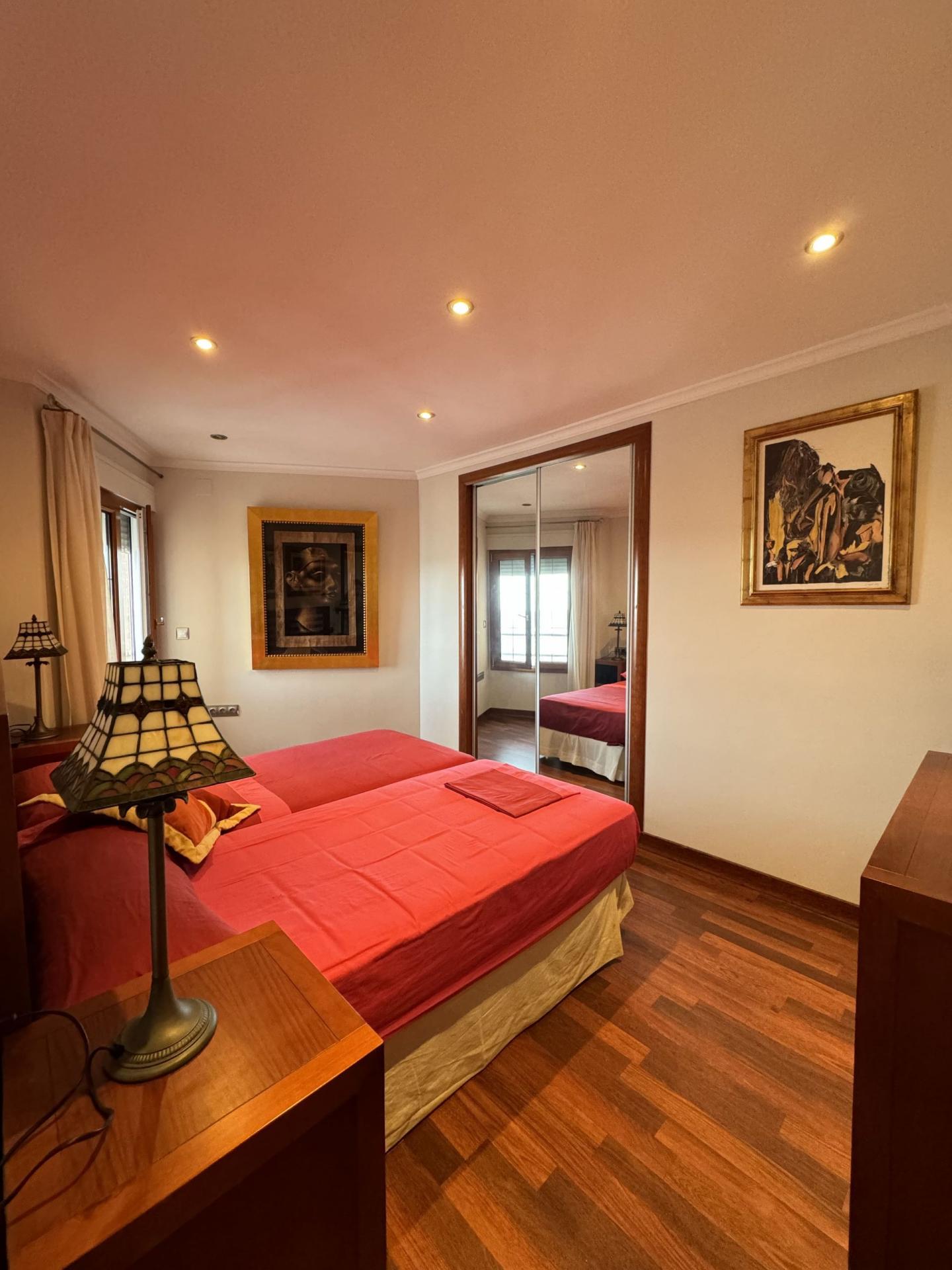 3 Bed, 2 Bath, ApartmentFor Sale, Torrevieja, Alicante