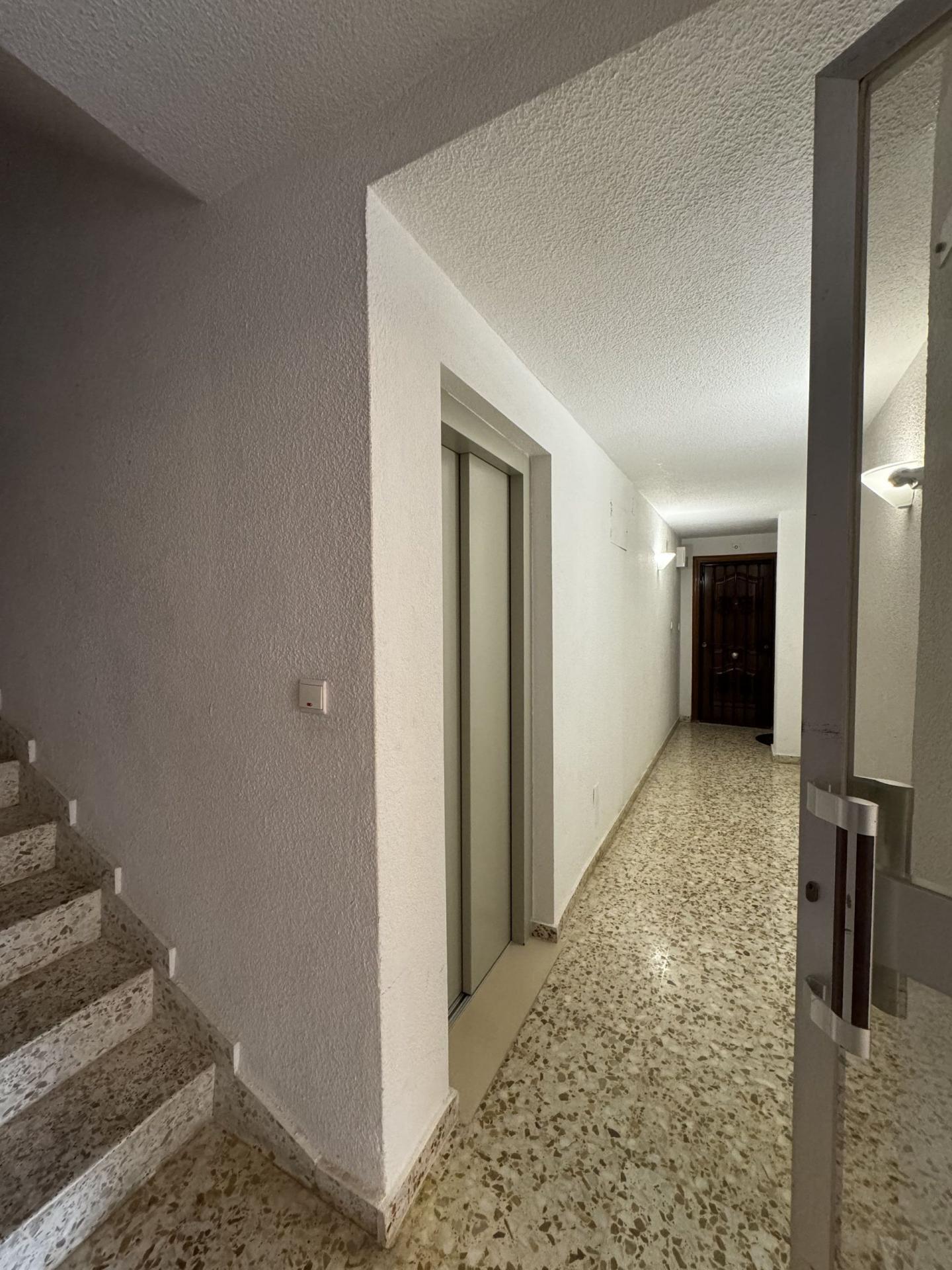 3 Bed, 2 Bath, ApartmentFor Sale, Torrevieja, Alicante