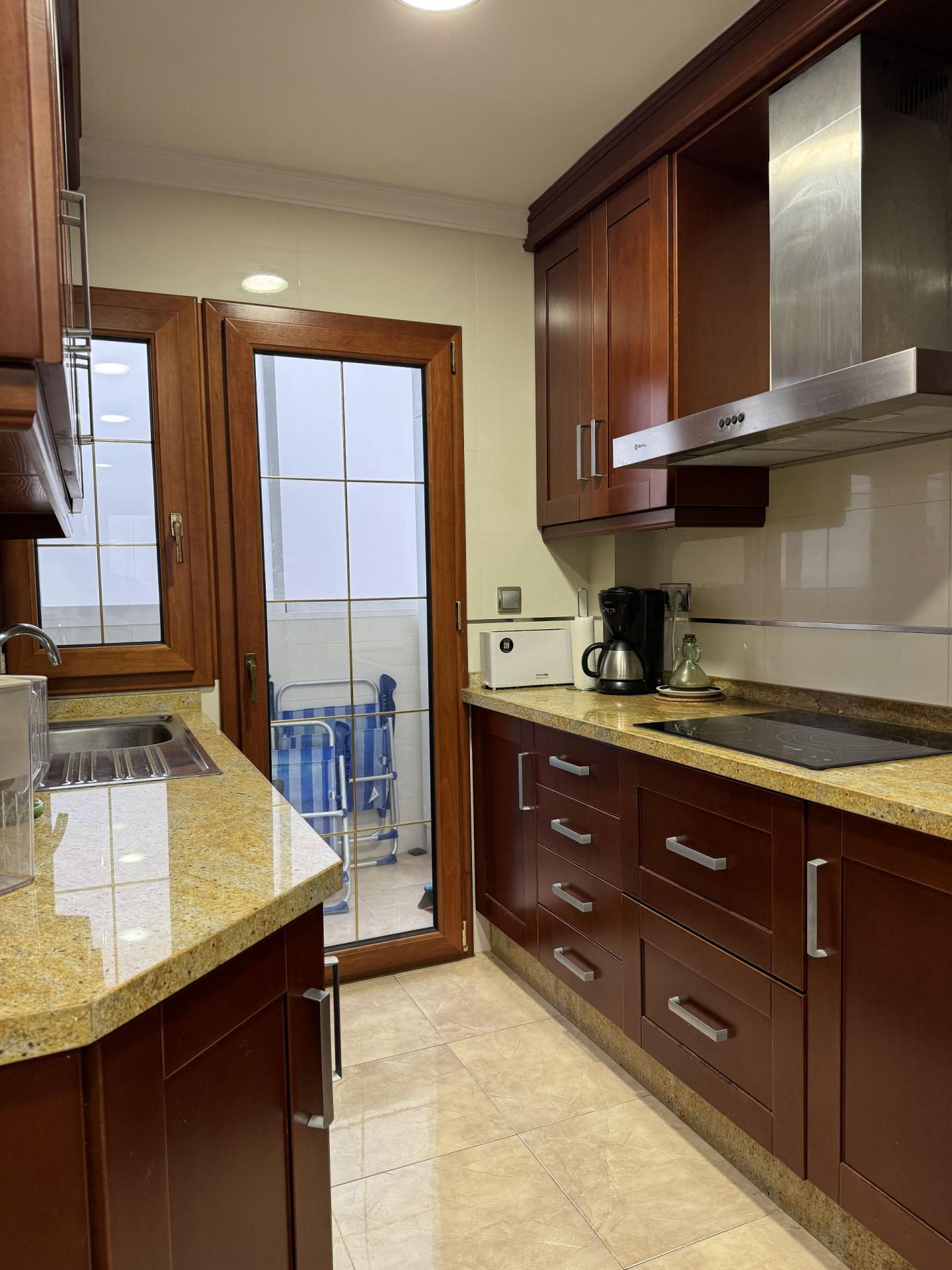 3 Bed, 2 Bath, ApartmentFor Sale, Torrevieja, Alicante