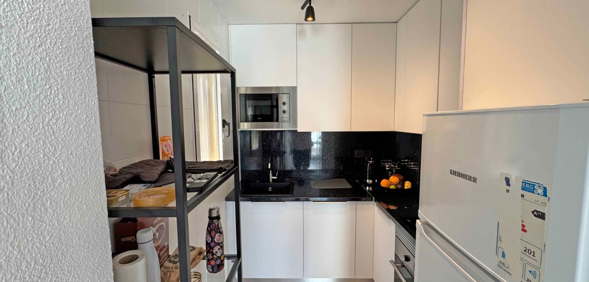 3 Bed, 1 Bath, ApartmentFor Sale, Torrevieja, Alicante