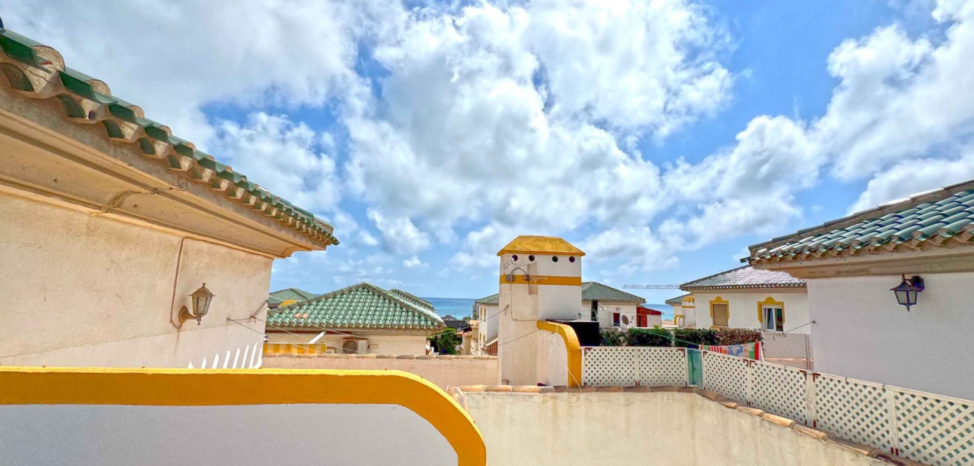 3 Bed, 1 Bath, ApartmentFor Sale, Torrevieja, Alicante