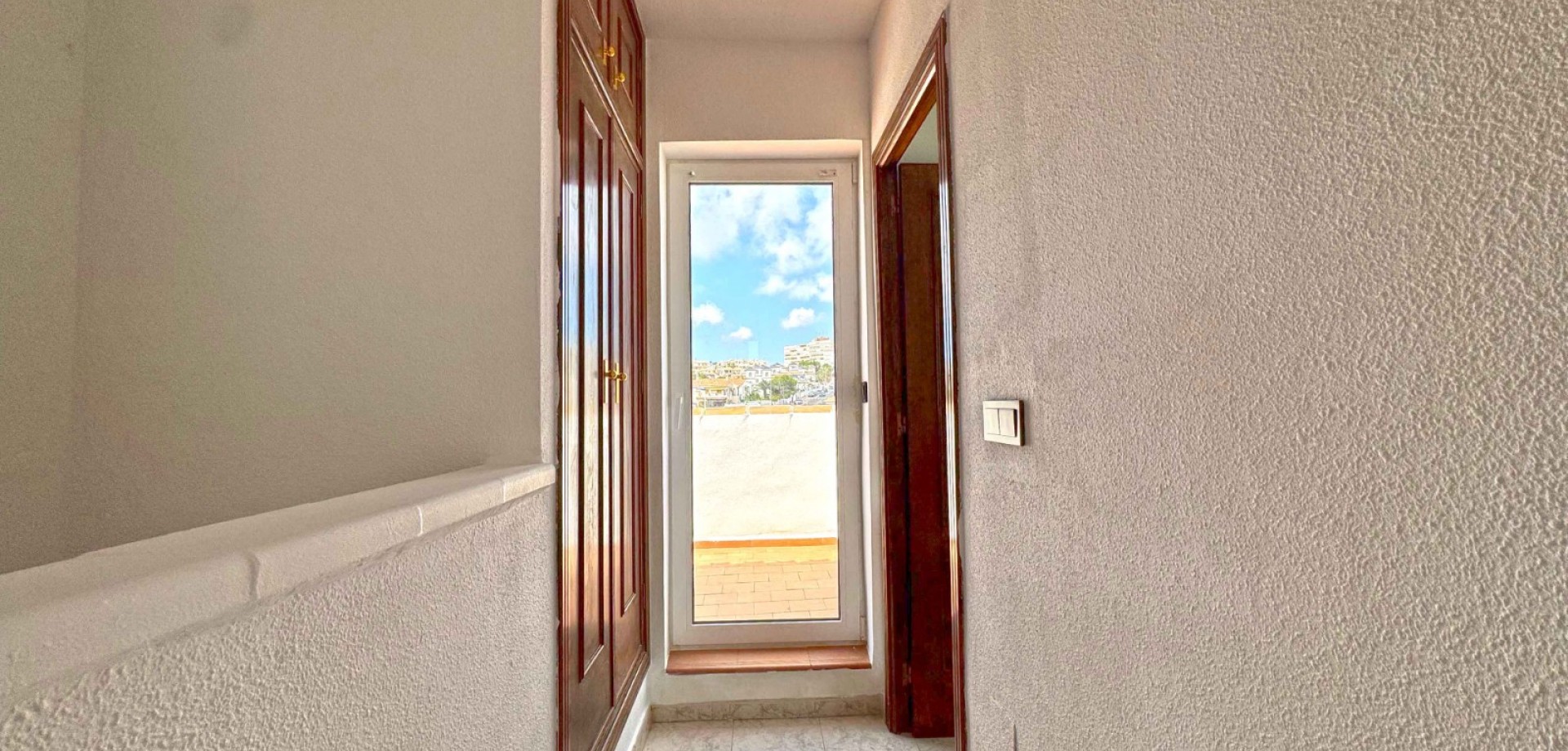 3 Bed, 1 Bath, ApartmentFor Sale, Torrevieja, Alicante