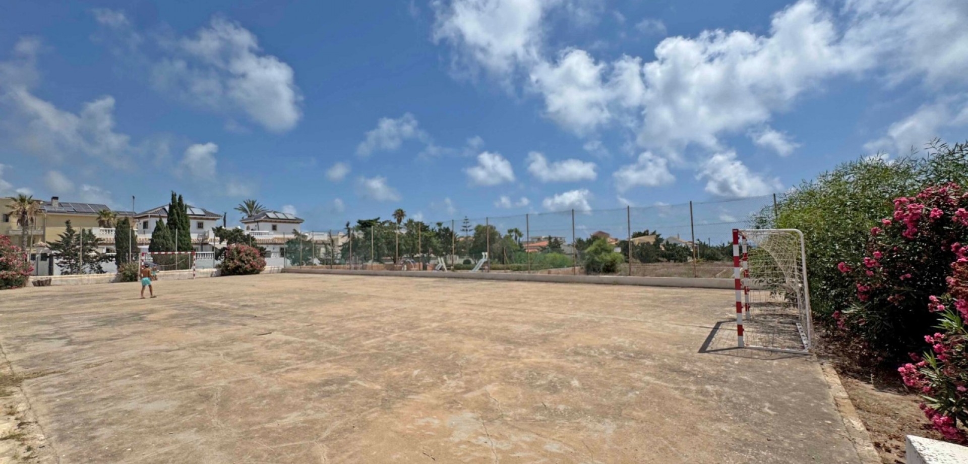 3 Bed, 1 Bath, ApartmentFor Sale, Torrevieja, Alicante