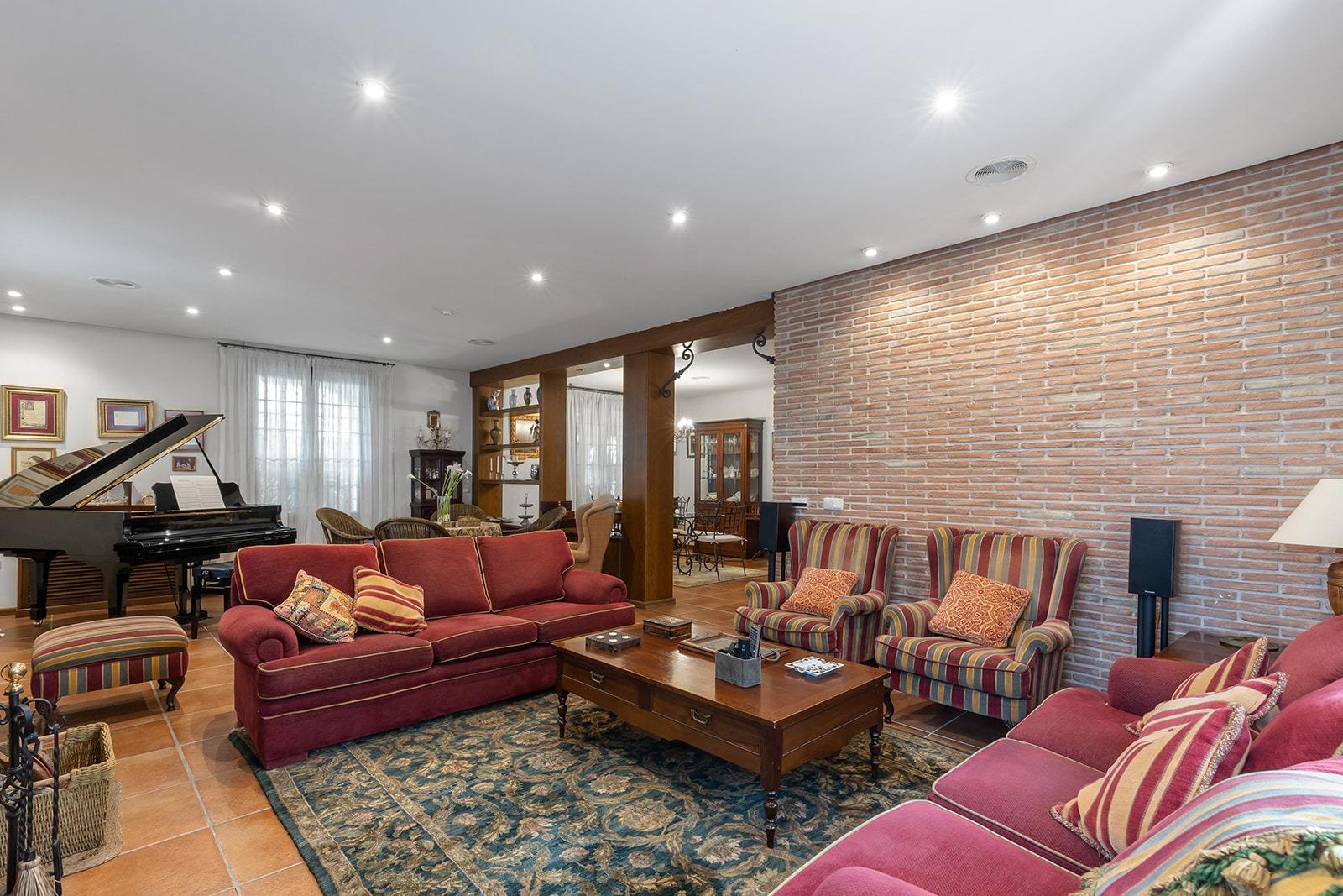 7 Bed, 7 Bath, HouseFor Sale, Torrevieja, Alicante