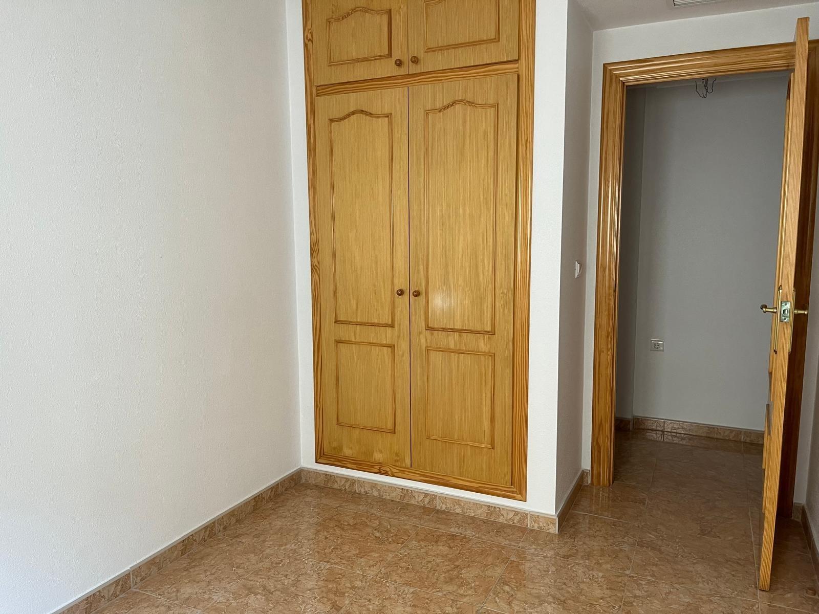 3 Bed, 2 Bath, ApartmentFor Sale, Almoradi, Alicante