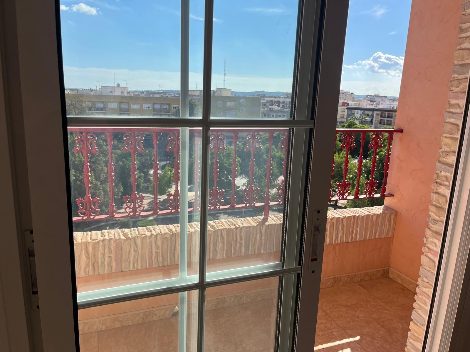 3 Bed, 2 Bath, ApartmentFor Sale, Almoradi, Alicante