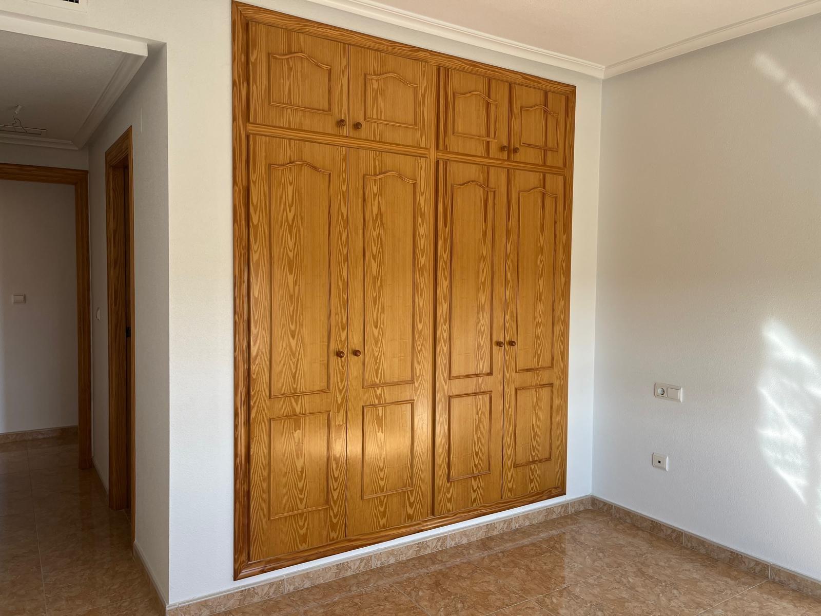 3 Bed, 2 Bath, ApartmentFor Sale, Almoradi, Alicante