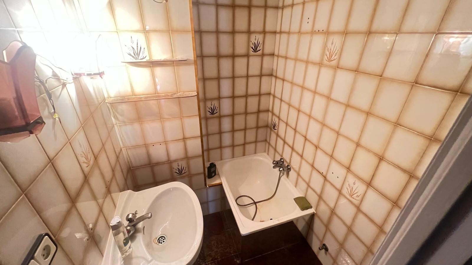 3 Bed, 2 Bath, ApartmentFor Sale, Guardamar Del Segura, Alicante