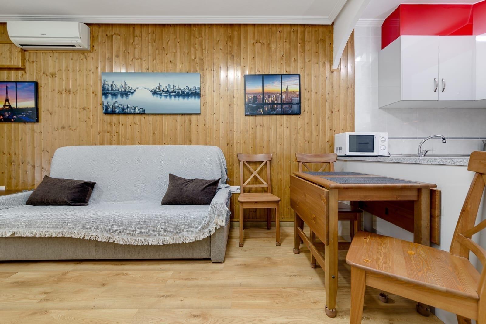 1 Bath, ApartmentFor Sale, Torrevieja, Alicante