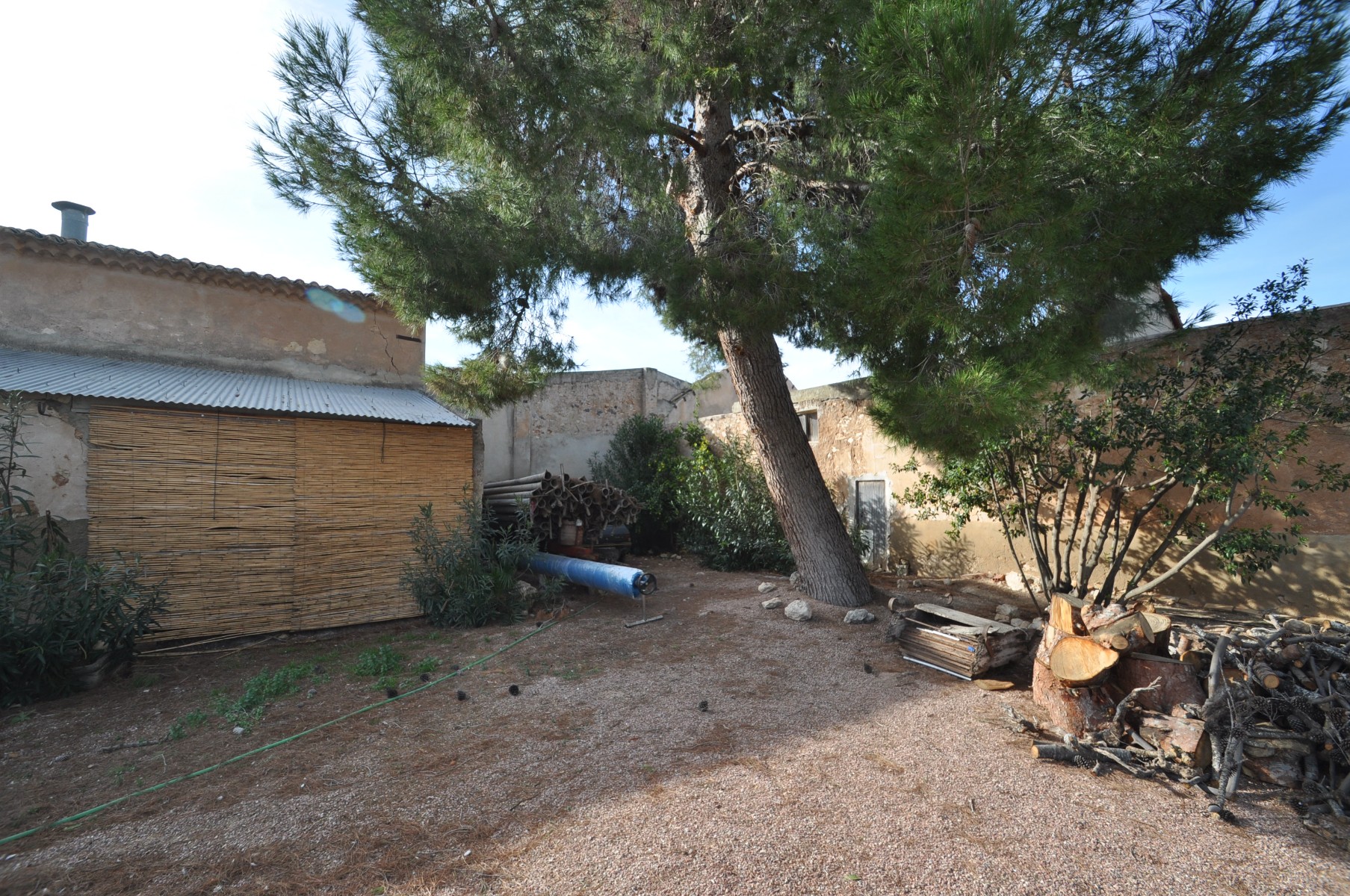 7 Bed, 1 Bath, HouseFor Sale, Pinoso, Alicante