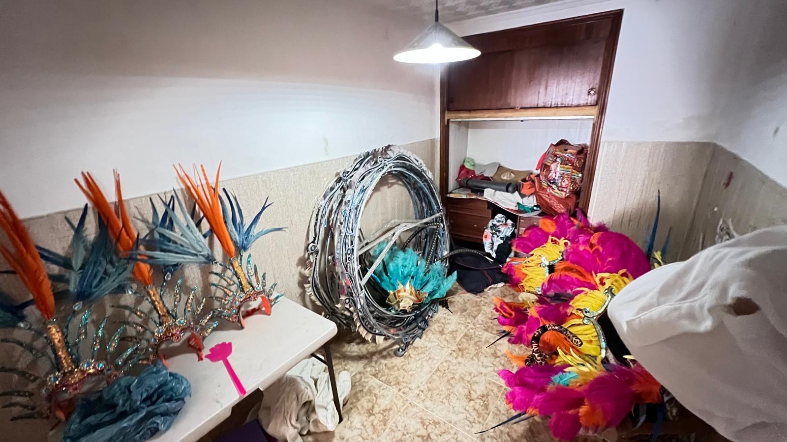 4 Bed, 1 Bath, ApartmentFor Sale, Torrevieja, Alicante