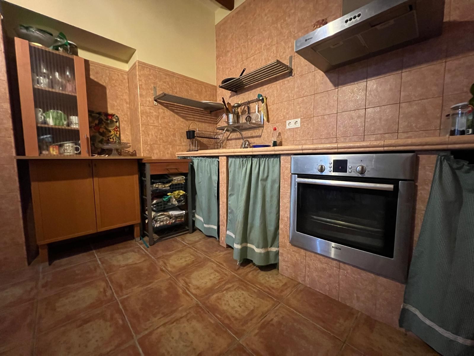 5 Bed, 2 Bath, HouseFor Sale, Pinoso, Alicante