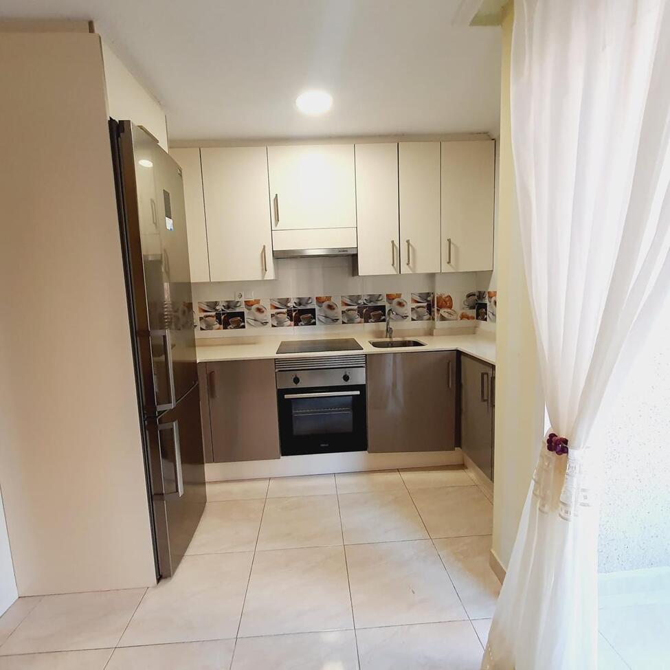 3 Bed, 2 Bath, ApartmentFor Sale, Torrevieja, Alicante