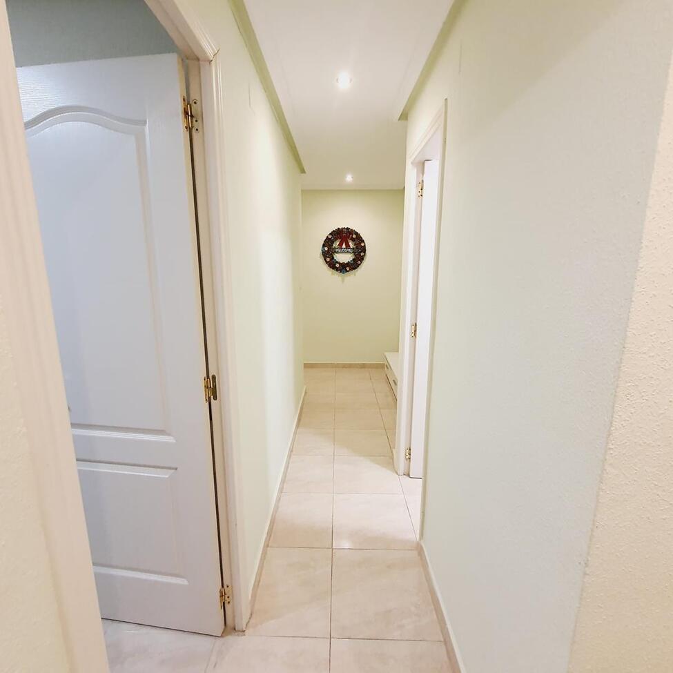 3 Bed, 2 Bath, ApartmentFor Sale, Torrevieja, Alicante