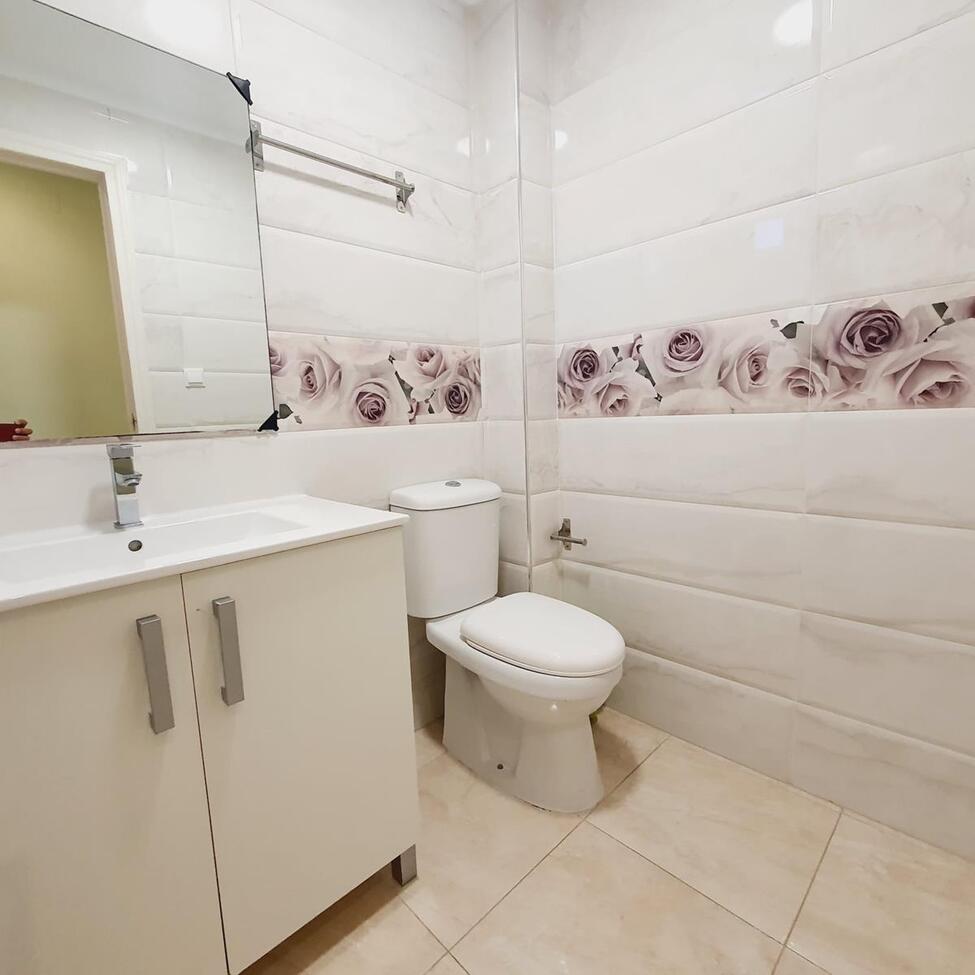 3 Bed, 2 Bath, ApartmentFor Sale, Torrevieja, Alicante