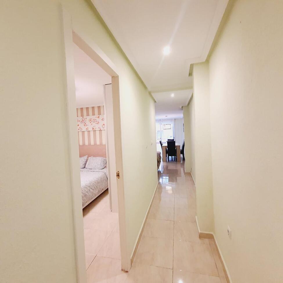 3 Bed, 2 Bath, ApartmentFor Sale, Torrevieja, Alicante