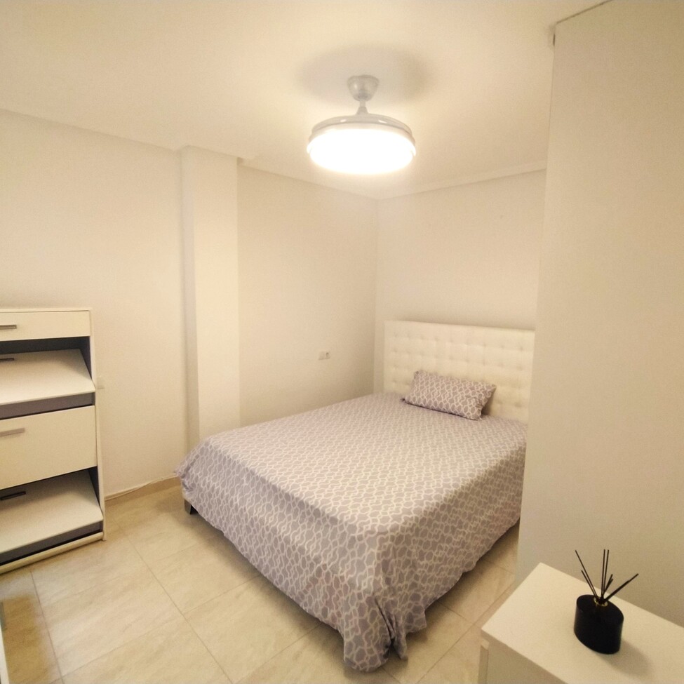 3 Bed, 2 Bath, ApartmentFor Sale, Torrevieja, Alicante
