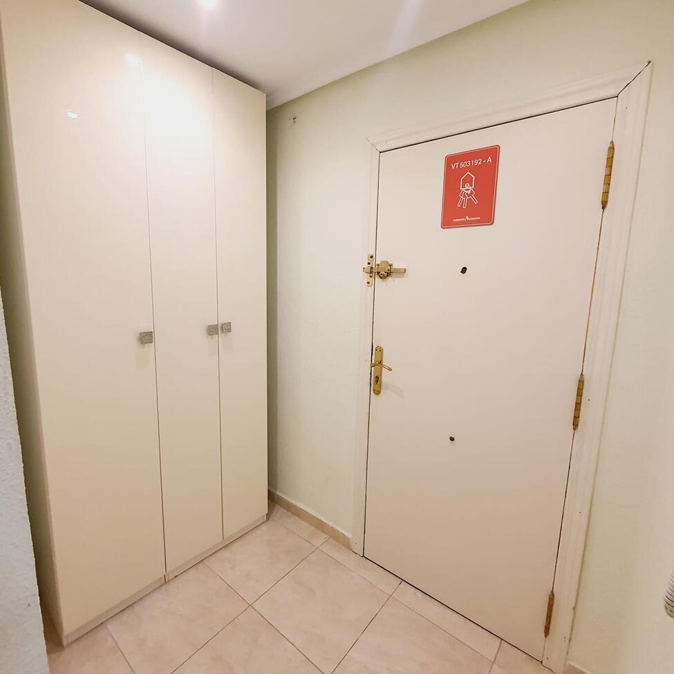 3 Bed, 2 Bath, ApartmentFor Sale, Torrevieja, Alicante