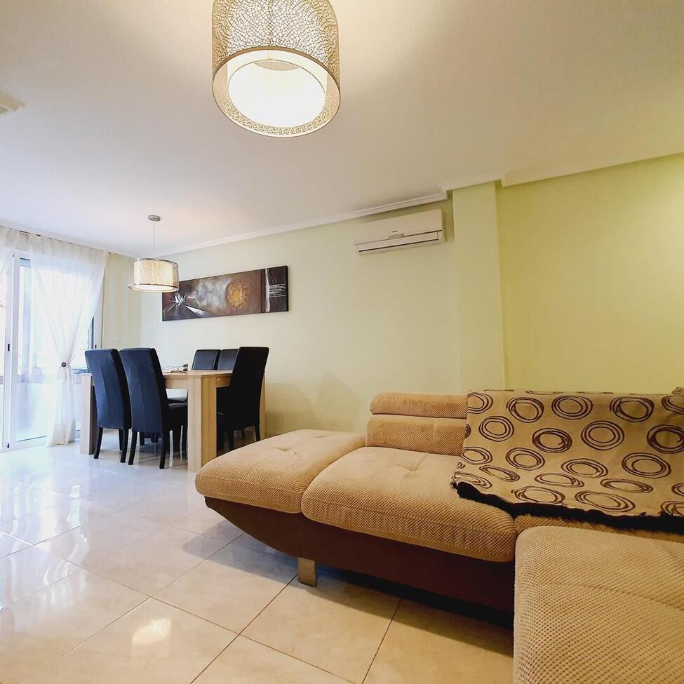 3 Bed, 2 Bath, ApartmentFor Sale, Torrevieja, Alicante