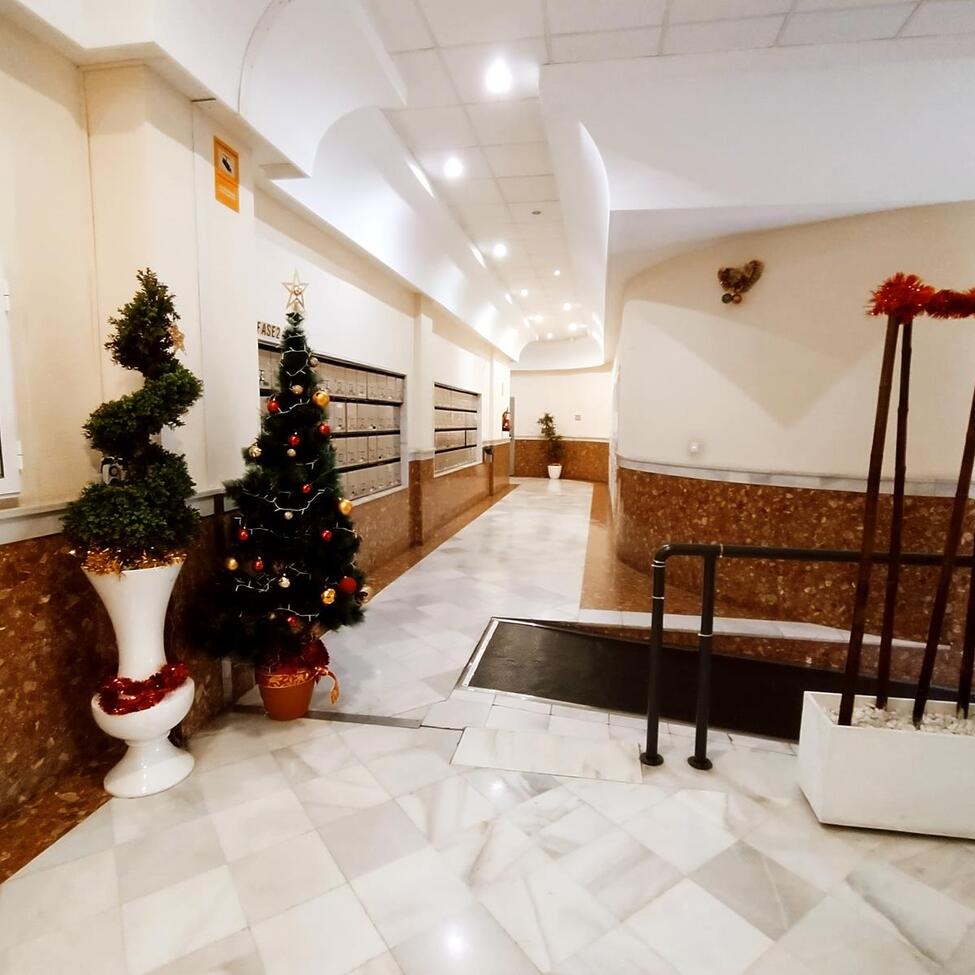 2 Bed, 1 Bath, ApartmentFor Sale, Torrevieja, Alicante