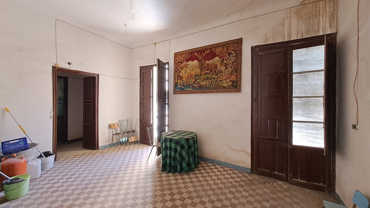 10 Bed, 2 Bath, ApartmentFor Sale, Orihuela, Alicante