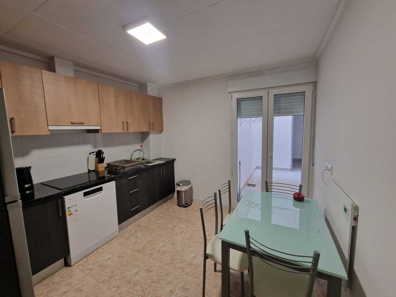 3 Bed, 1 Bath, ApartmentFor Sale, Torrevieja, Alicante