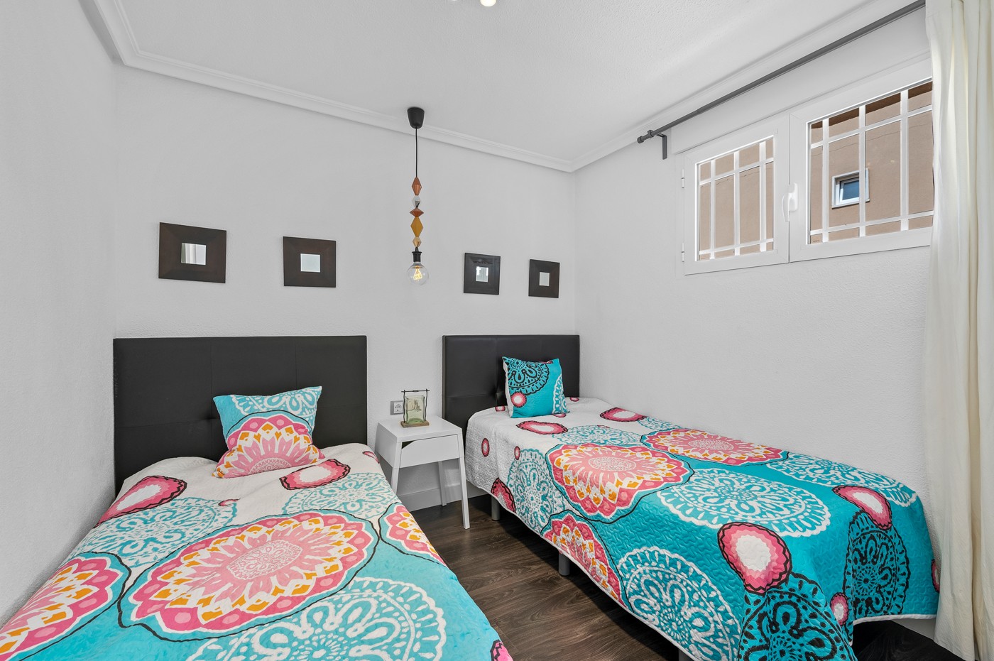 3 Bed, 2 Bath, ApartmentFor Sale, Punta Prima, Alicante