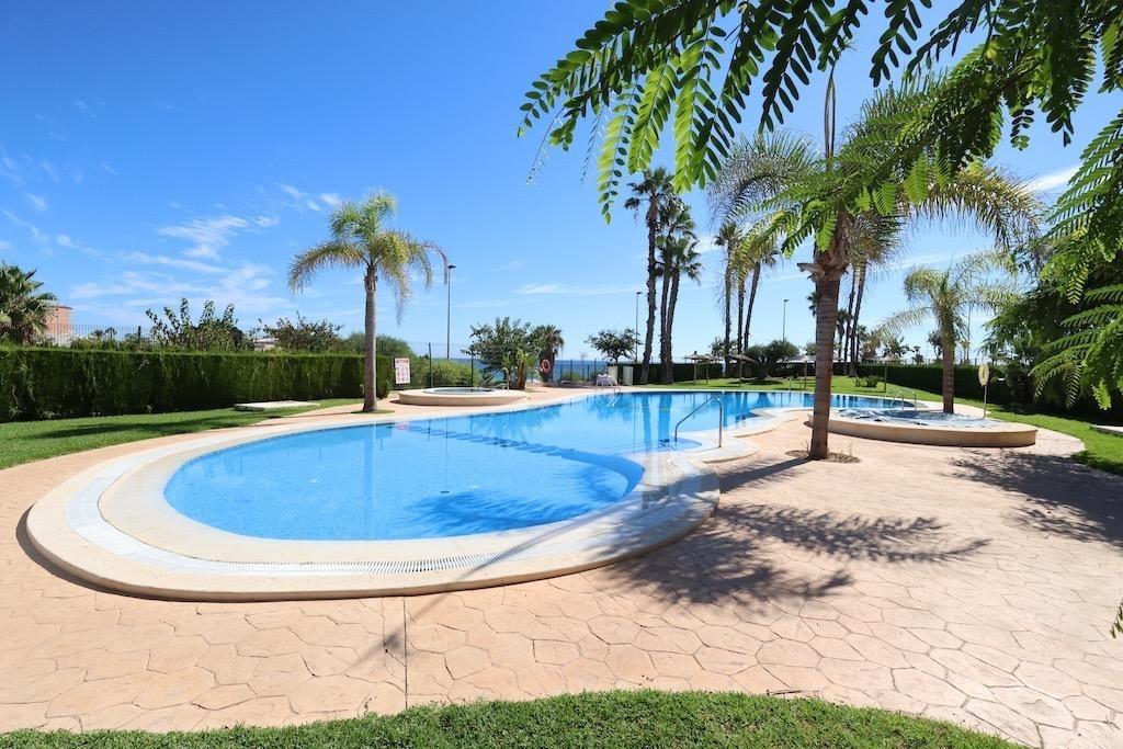3 Bed, 2 Bath, ApartmentFor Sale, Pilar De La Horadada, Alicante