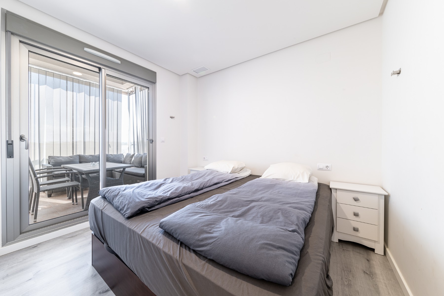 3 Bed, 2 Bath, ApartmentFor Sale, Orihuela Costa, Alicante