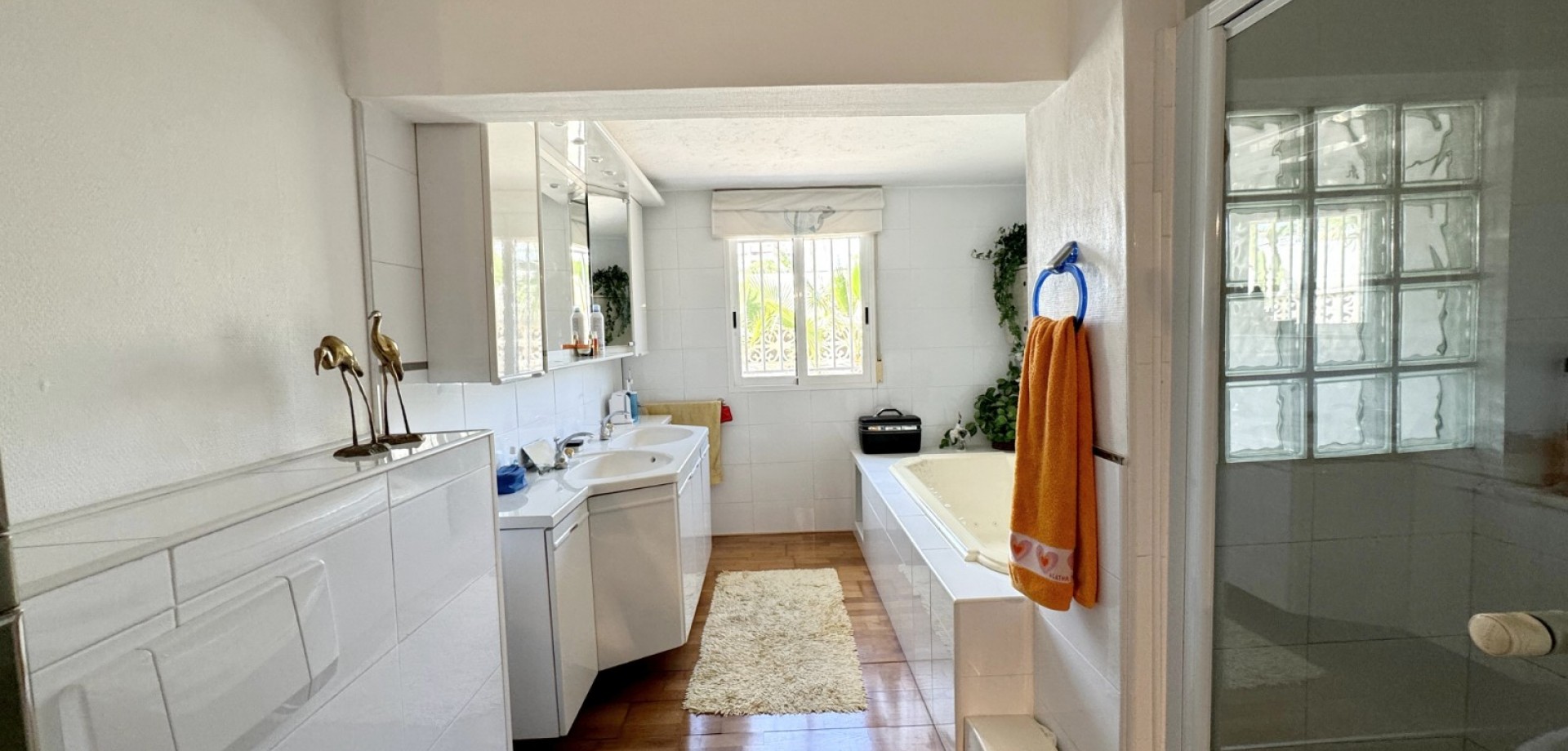 7 Bed, 3 Bath, HouseFor Sale, Orihuela Costa, Alicante