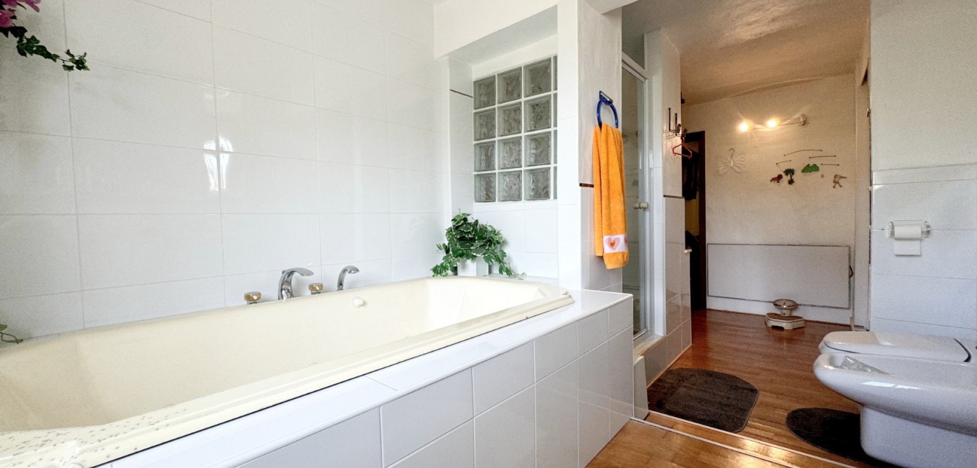 7 Bed, 3 Bath, HouseFor Sale, Orihuela Costa, Alicante