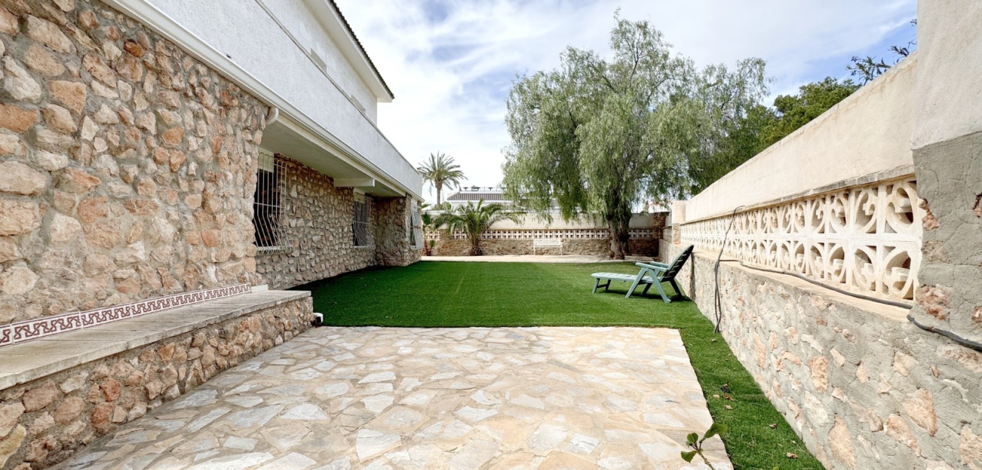 7 Bed, 3 Bath, HouseFor Sale, Orihuela Costa, Alicante