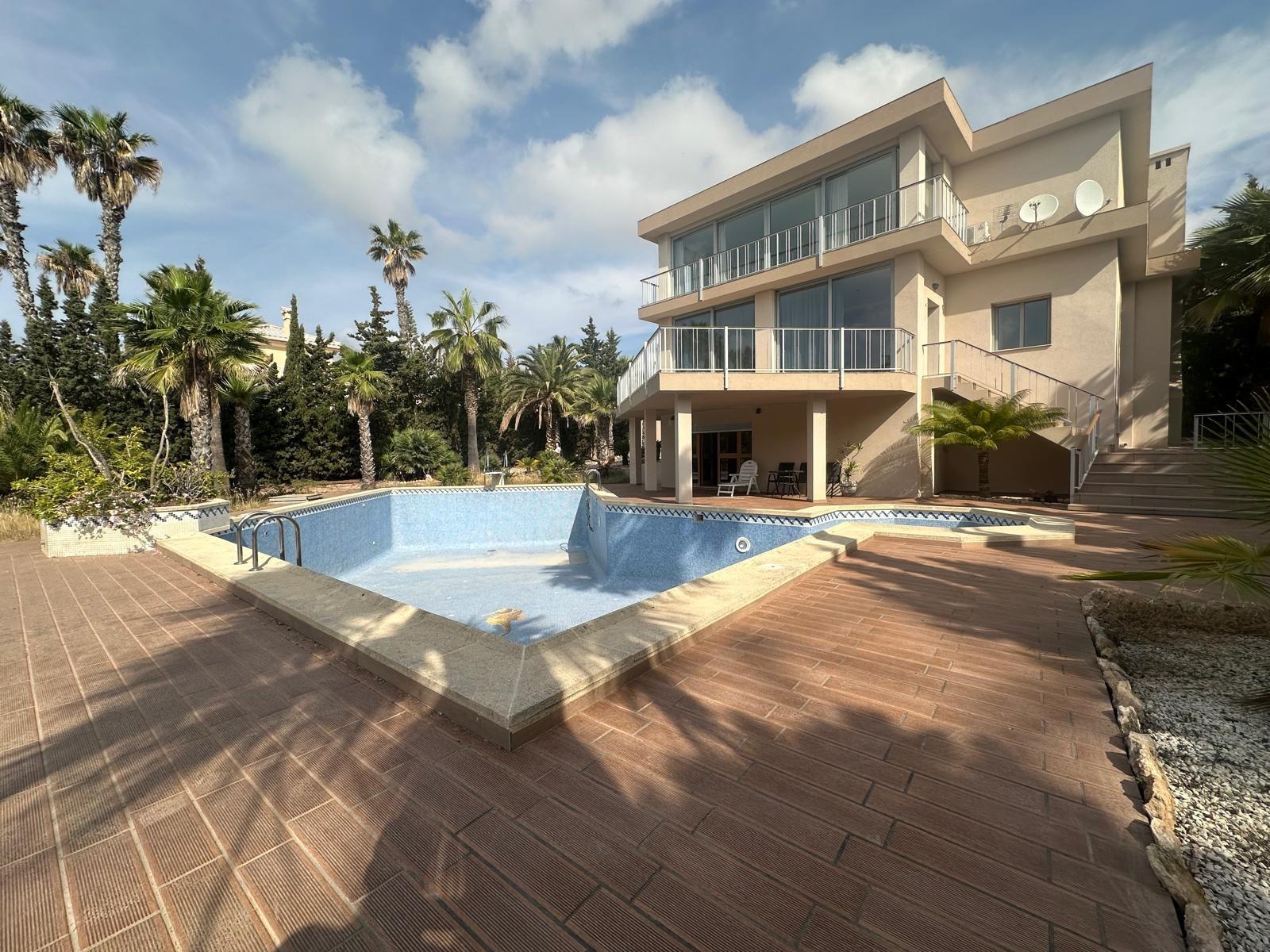 4 Bed, 4 Bath, HouseFor Sale, Ciudad Quesada, Alicante