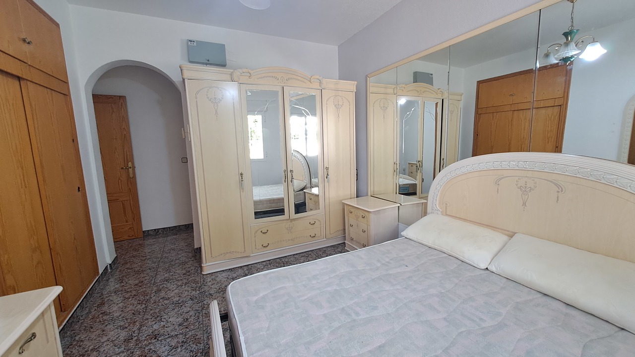 5 Bed, 2 Bath, HouseFor Sale, Villamartin, Alicante