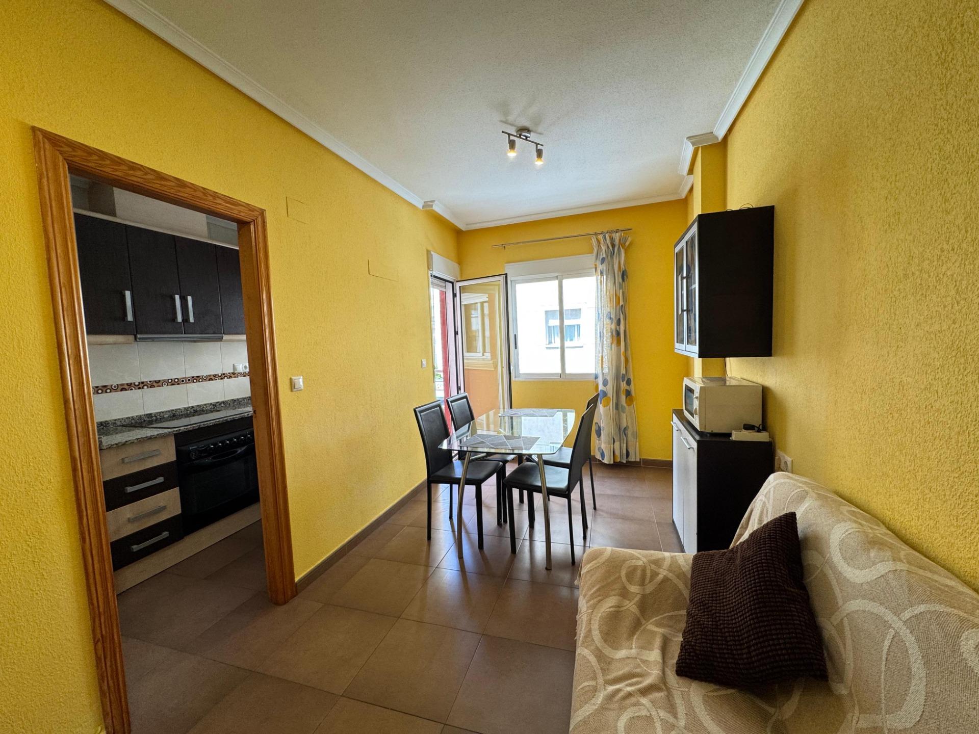 2 Bed, 1 Bath, ApartmentFor Sale, Torrevieja, Alicante