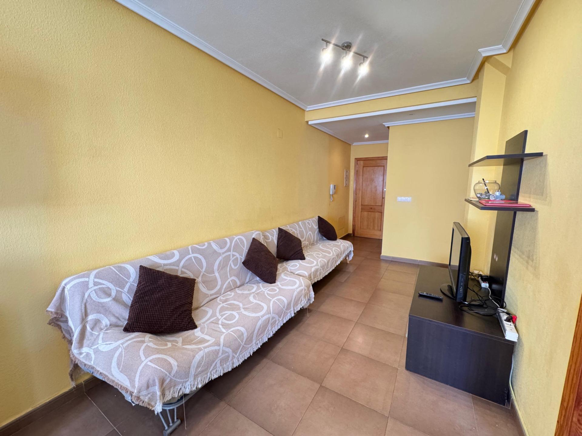 2 Bed, 1 Bath, ApartmentFor Sale, Torrevieja, Alicante