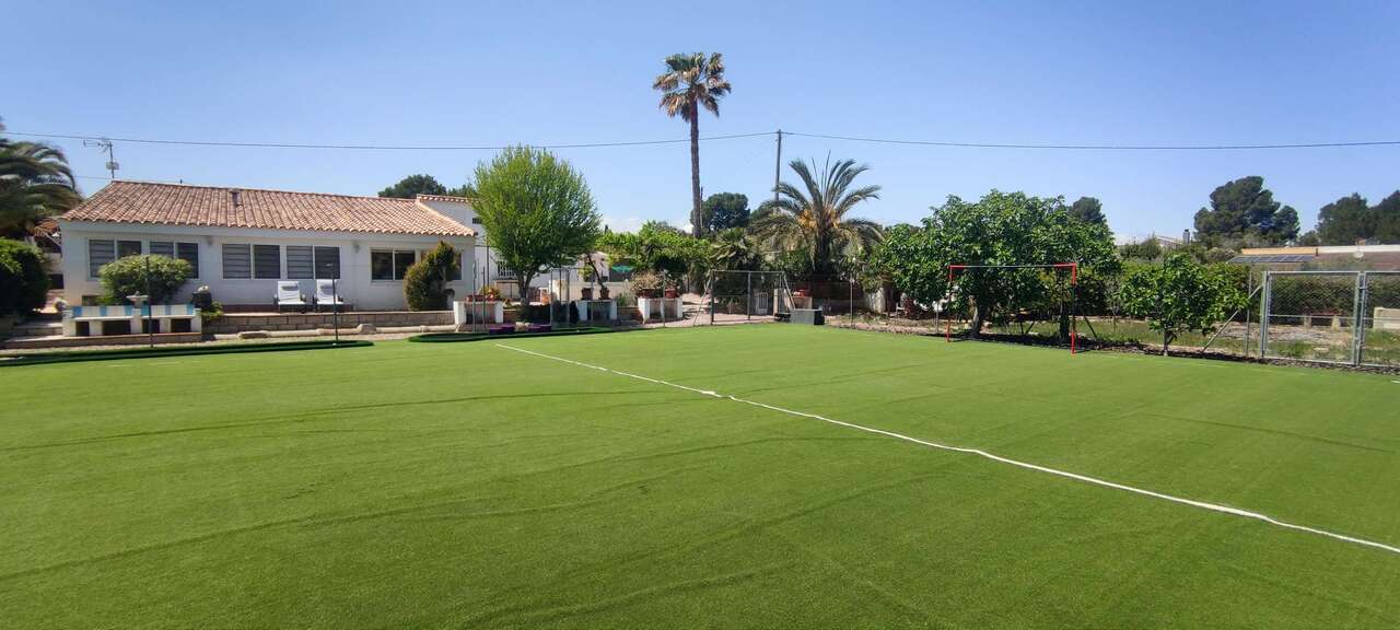 4 Bed, 3 Bath, HouseFor Sale, Sax, Alicante