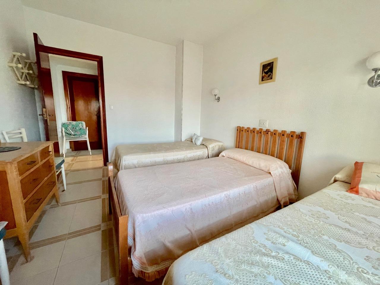 6 Bed, 2 Bath, HouseFor Sale, Benidorm, Alicante