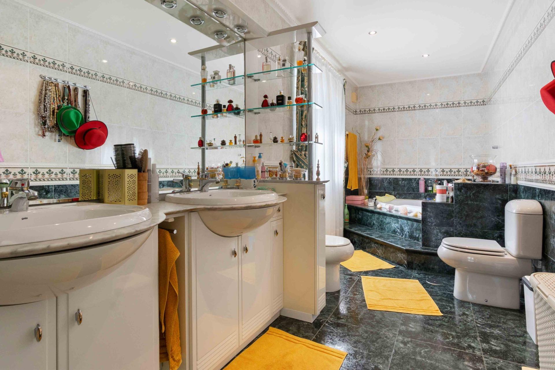 3 Bed, 4 Bath, HouseFor Sale, Cabo Roig, Alicante