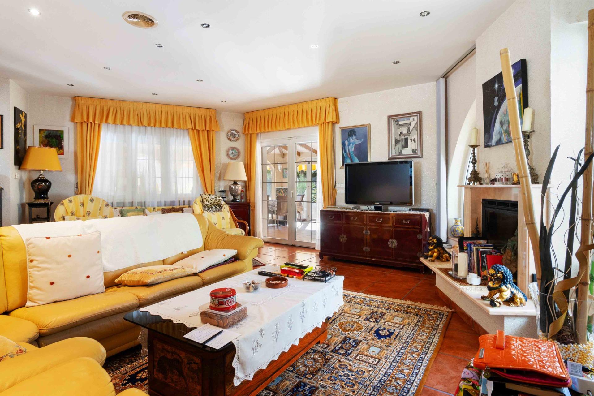 3 Bed, 4 Bath, HouseFor Sale, Cabo Roig, Alicante