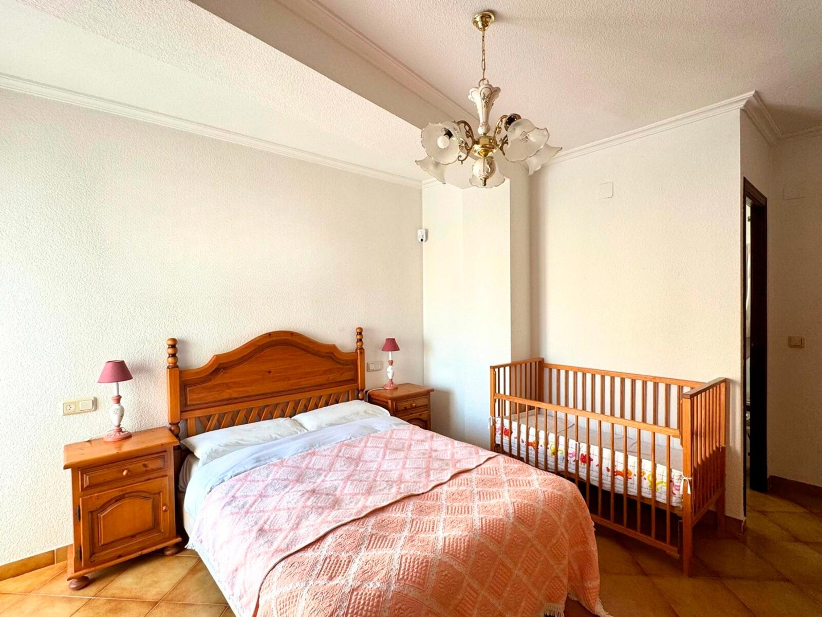 3 Bed, 1 Bath, ApartmentFor Sale, Torrevieja, Alicante