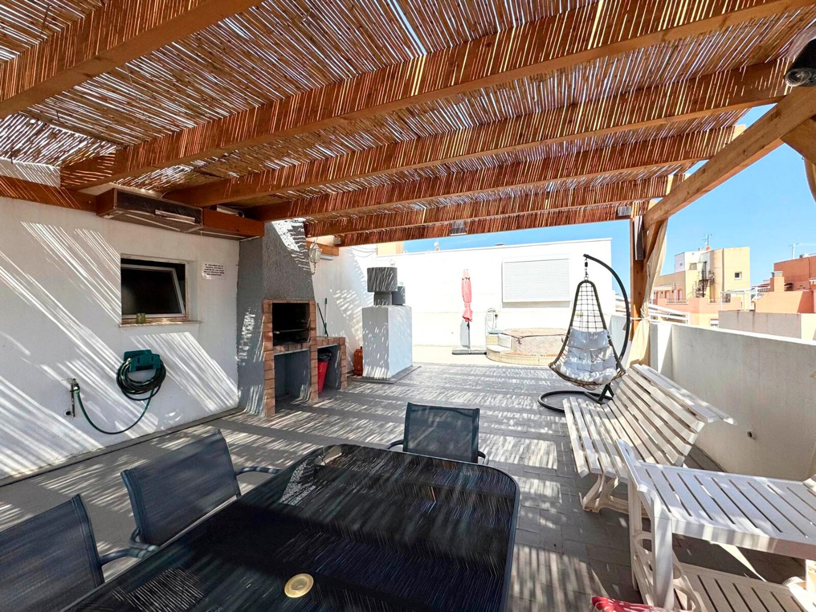 3 Bed, 1 Bath, ApartmentFor Sale, Torrevieja, Alicante