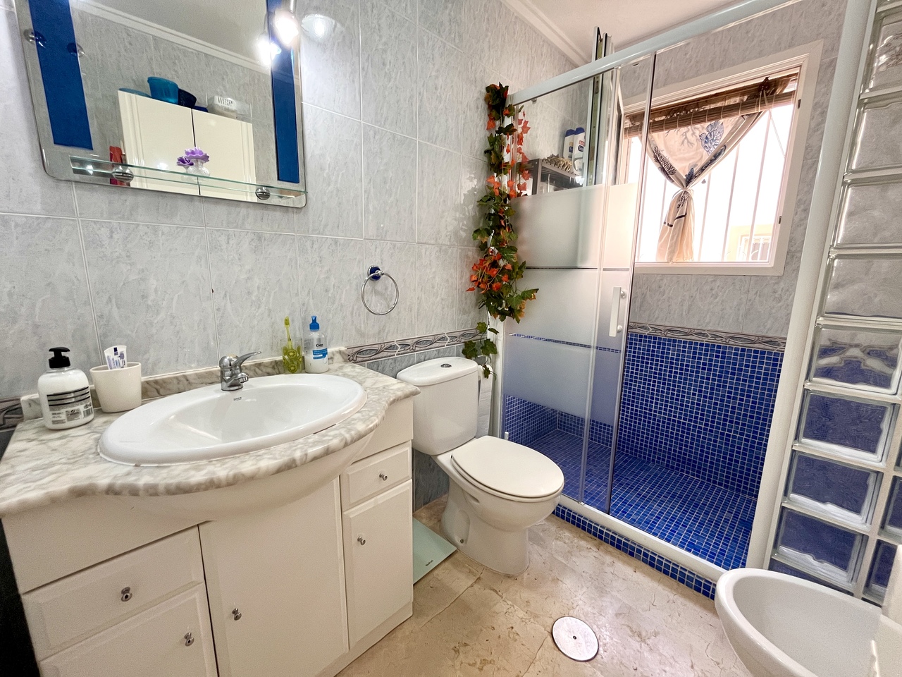 2 Bed, 1 Bath, ApartmentFor Sale, Playa Flamenca, Alicante