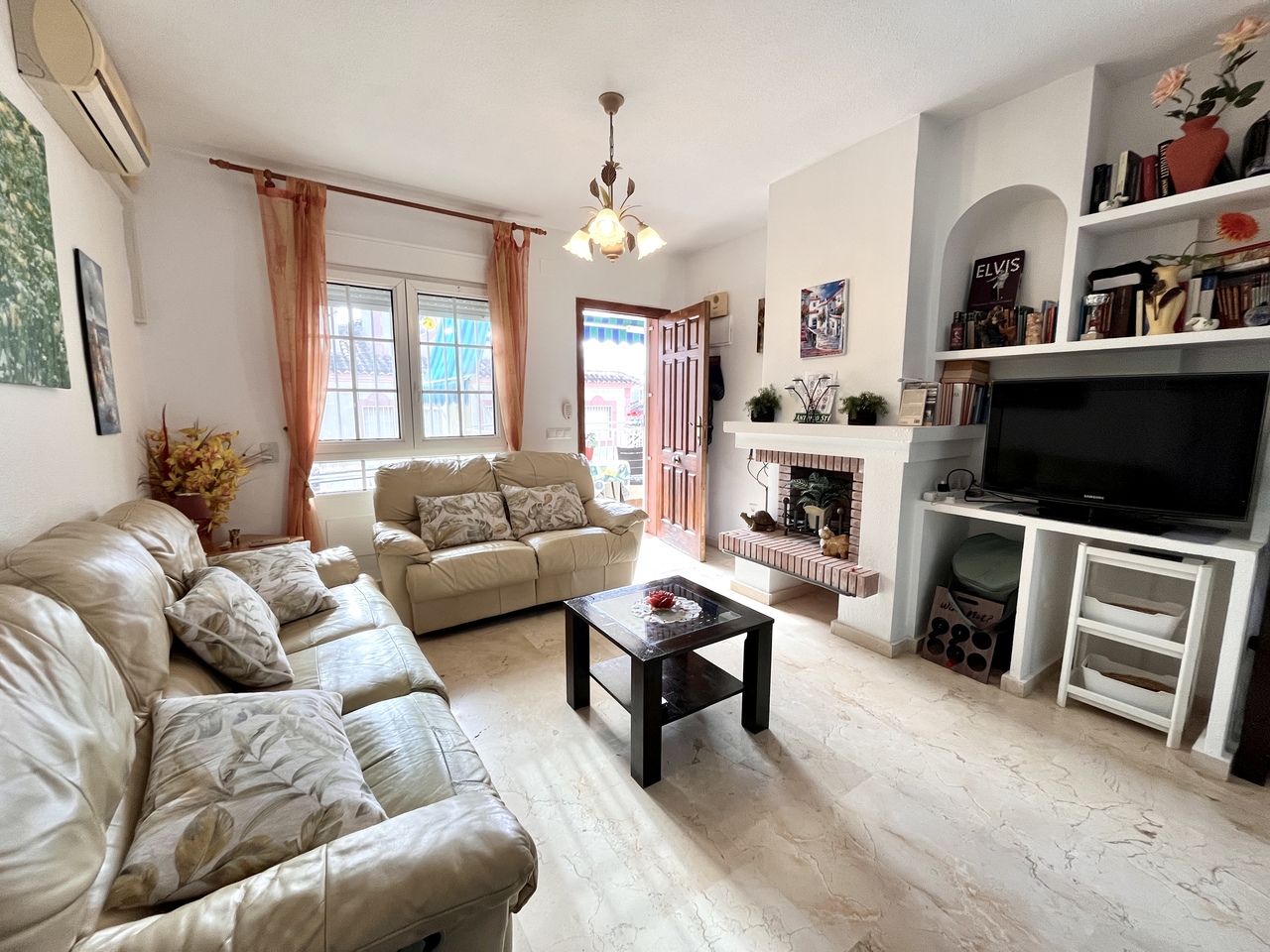 2 Bed, 1 Bath, ApartmentFor Sale, Playa Flamenca, Alicante