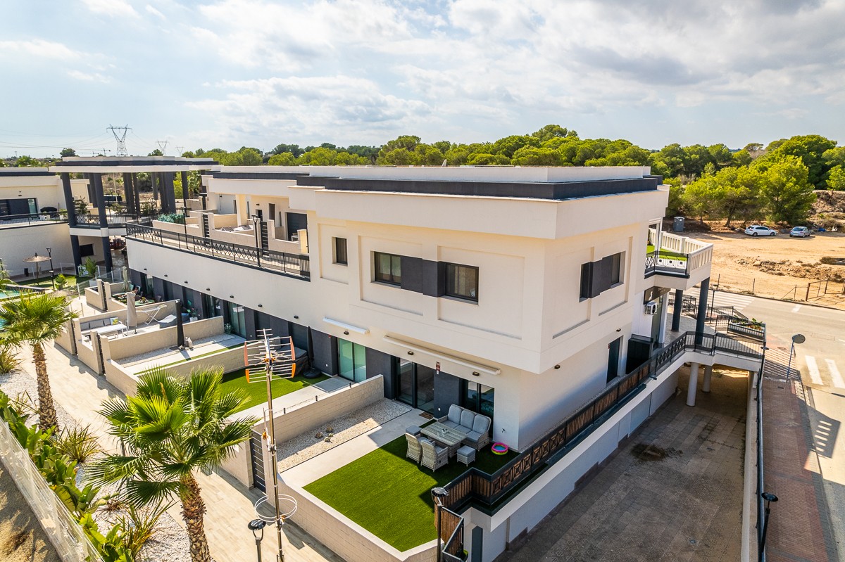 2 Bed, 1 Bath, ApartmentFor Sale, Algorfa, Alicante