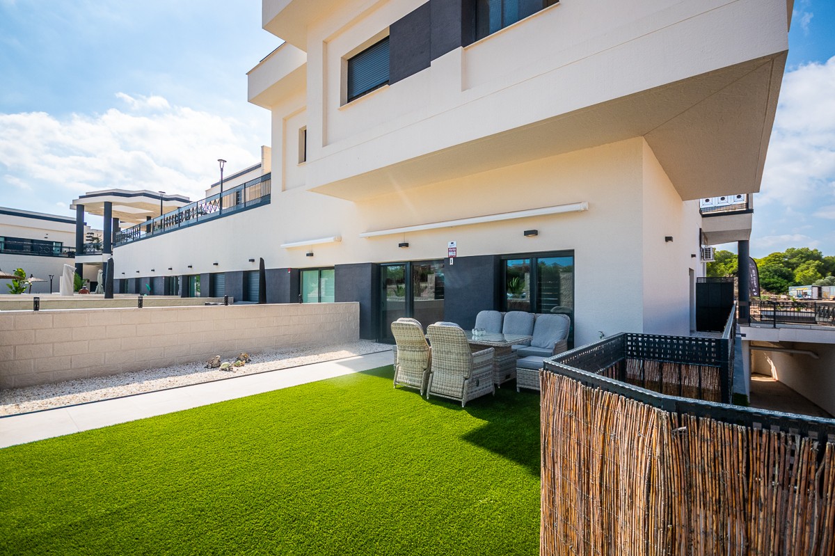 2 Bed, 1 Bath, ApartmentFor Sale, Algorfa, Alicante